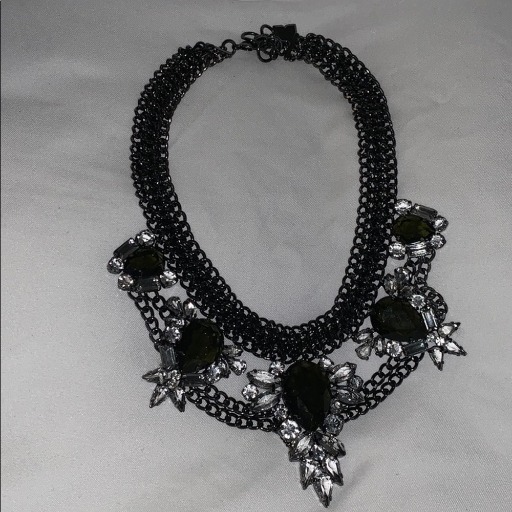 Statement necklace
